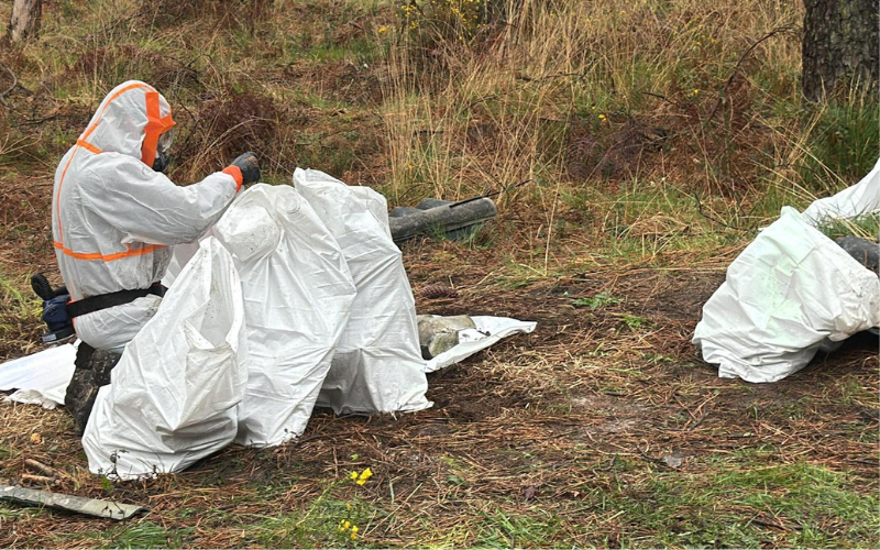 Service de dépollution après dépôt illégal d’amiante – Intervention rapide et conforme Service de dépollution après dépôt illégal d’amiante – Intervention rapide et conforme